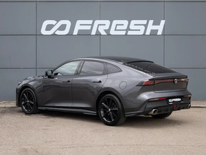 Лифтбек Changan UNI-V 2023 года, 1850000 рублей, Краснодар