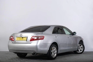 Седан Toyota Camry 2008 года, 1329000 рублей, Томск
