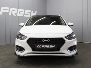 Седан Hyundai Solaris 2018 года, 1293000 рублей, Омск