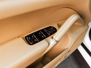 Внедорожник Porsche Cayenne S 2010 года, 2199000 рублей, Тюмень