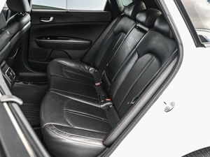 Седан Kia Optima 2016 года, 1724000 рублей, Кирилловка