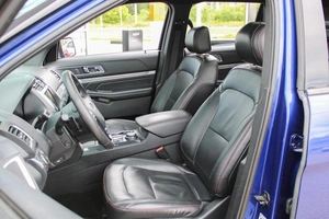 Внедорожник Ford Explorer 2016 года, 2700000 рублей, Ярославль