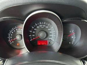 Хэтчбек 4 дв. Kia Rio 2016 года, 905000 рублей, Смоленск