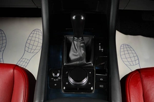 Хетчбэк Mazda 3 2021 года, 2249000 рублей, Тюмень