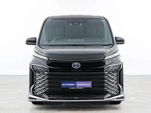 Минивэн Toyota Voxy 2022 года, 3547077 рублей, Москва