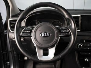 Внедорожник Kia Sportage 2021 года, 2450000 рублей, Омск