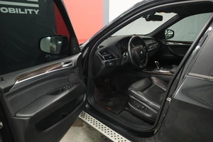Внедорожник BMW X5 2011 года, 2700000 рублей, Курск