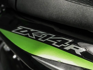 Kawasaki ZX-14R 2016 года, 1129000 рублей, Тюмень