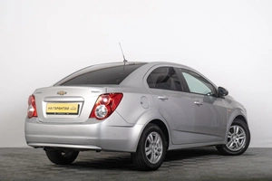 Седан Chevrolet Aveo 2013 года, 999000 рублей, Томск