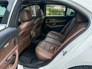 Седан Mercedes-benz E-класс 2021 года, 4499000 рублей, Большой Сочи