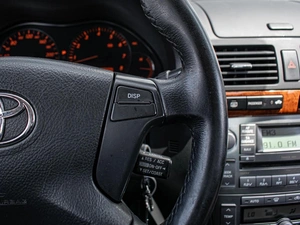 Седан Toyota Avensis 2007 года, 770000 рублей, Краснодар