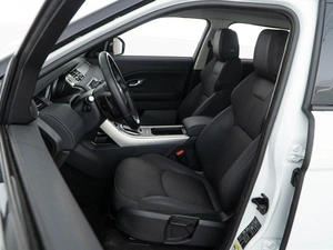 Внедорожник Land Rover Range Rover Evoque 2017 года, 2649999 рублей, Москва