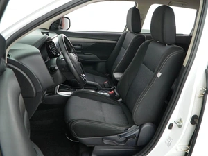 Внедорожник Mitsubishi Outlander 2018 года, 2035055 рублей, Москва