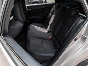 Лифтбек Toyota Prius 2016 года, 1535000 рублей, Краснодар