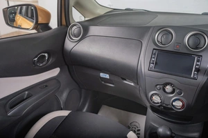 Хетчбэк Nissan Note 2018 года, 1129000 рублей, Томск