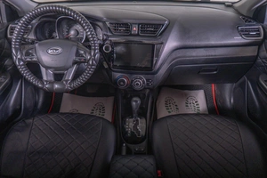 Седан Kia Rio 2012 года, 879000 рублей, Томск
