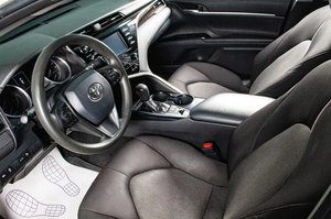 Седан Toyota Camry 2018 года, 2739000 рублей, Сургут