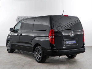 Минивэн Hyundai H-1 2016 года, 1880050 рублей, Москва