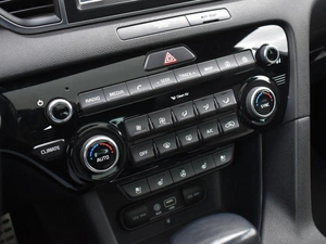 Внедорожник Kia Sportage 2016 года, 2200000 рублей, Краснодар