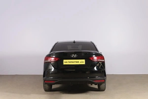 Седан Hyundai Solaris 2020 года, 1369000 рублей, Новосибирск