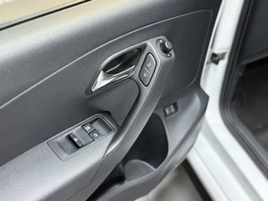 Седан Volkswagen Polo 2015 года, 797000 рублей, Красноярск