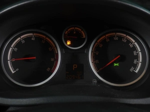 Хетчбэк Opel Corsa 2012 года, 789000 рублей, Воронеж