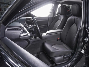 Седан Toyota Camry 2021 года, 2850000 рублей, Ростов-на-Дону