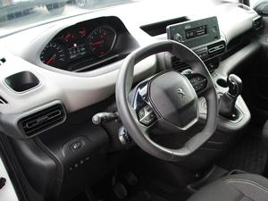 Минивэн Peugeot Rifter 2020 года, 1750000 рублей, Владимир