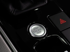 Внедорожник Volkswagen Touareg 2020 года, 6849000 рублей, Тюмень