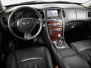Внедорожник Infiniti QX50 2016 года, 2176100 рублей, Казань