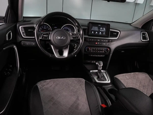 Хетчбэк Kia Ceed 2019 года, 1770000 рублей, Воронеж