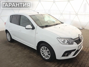 Хэтчбек Renault Sandero 2018 года, 920000 рублей, Орёл