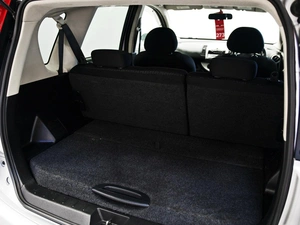 Хетчбэк Nissan Note 2010 года, 660000 рублей, Красноярск