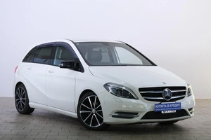 Хетчбэк Mercedes-benz B-класс 2012 года, 1299000 рублей, Омск