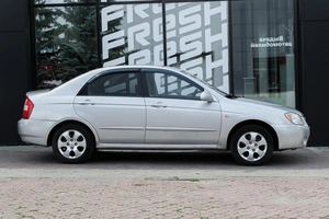 Седан Kia Cerato 2005 года, 349000 рублей, Ульяновск