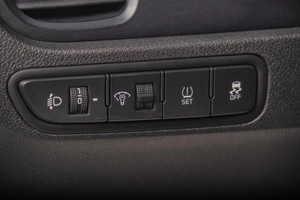 Седан Kia Rio 2018 года, 1379000 рублей, Томск