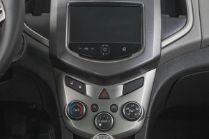 Седан Chevrolet Aveo 2013 года, 599000 рублей, Кемерово