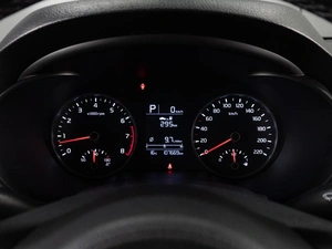 Хетчбэк Kia Rio X-Line 2018 года, 1549000 рублей, Тюмень