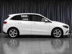 Хетчбэк Mercedes-benz B-класс 2019 года, 2359000 рублей, Тюмень
