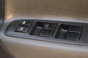 Минивэн Nissan Serena 2006 года, 999000 рублей, Омск