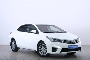 Седан Toyota Corolla 2013 года, 1369000 рублей, Омск