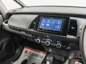 Хетчбэк Honda Fit 2020 года, 1330000 рублей, Красноярск
