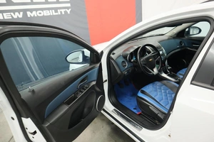 Универсал Chevrolet Cruze 2014 года, 990000 рублей, Курск