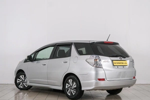 Универсал Honda Fit Shuttle 2012 года, 799000 рублей, Красноярск