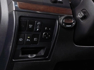 Внедорожник Toyota Land Cruiser 2019 года, 7999000 рублей, Тюмень