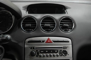 Хетчбэк Peugeot 308 2010 года, 429000 рублей, Новокузнецк