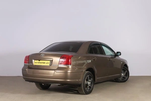 Седан Toyota Avensis 2004 года, 699000 рублей, Новосибирск