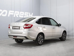 Лифтбек ВАЗ (LADA) Granta 2024 года, 895000 рублей, Омск