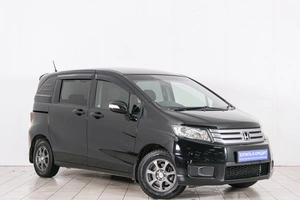 Минивэн Honda Freed 2012 года, 1149000 рублей, Красноярск