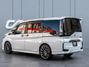 Минивэн Honda Stepwgn Spada 2020 года, 2990000 рублей, Краснодар